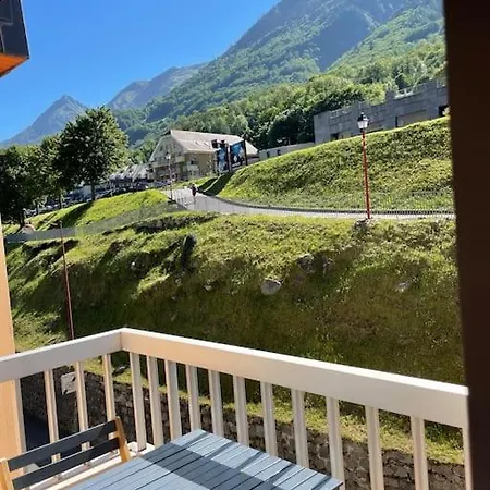 Balcon Face A La Telecabine - Vue - Soleil *