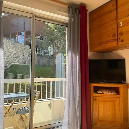 Appartement Balcon Face A La Telecabine - Vue - Soleil *